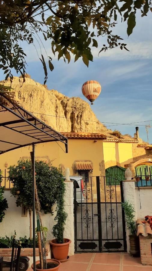 Gasthaus Cueva Alegria Guadix Exterior foto